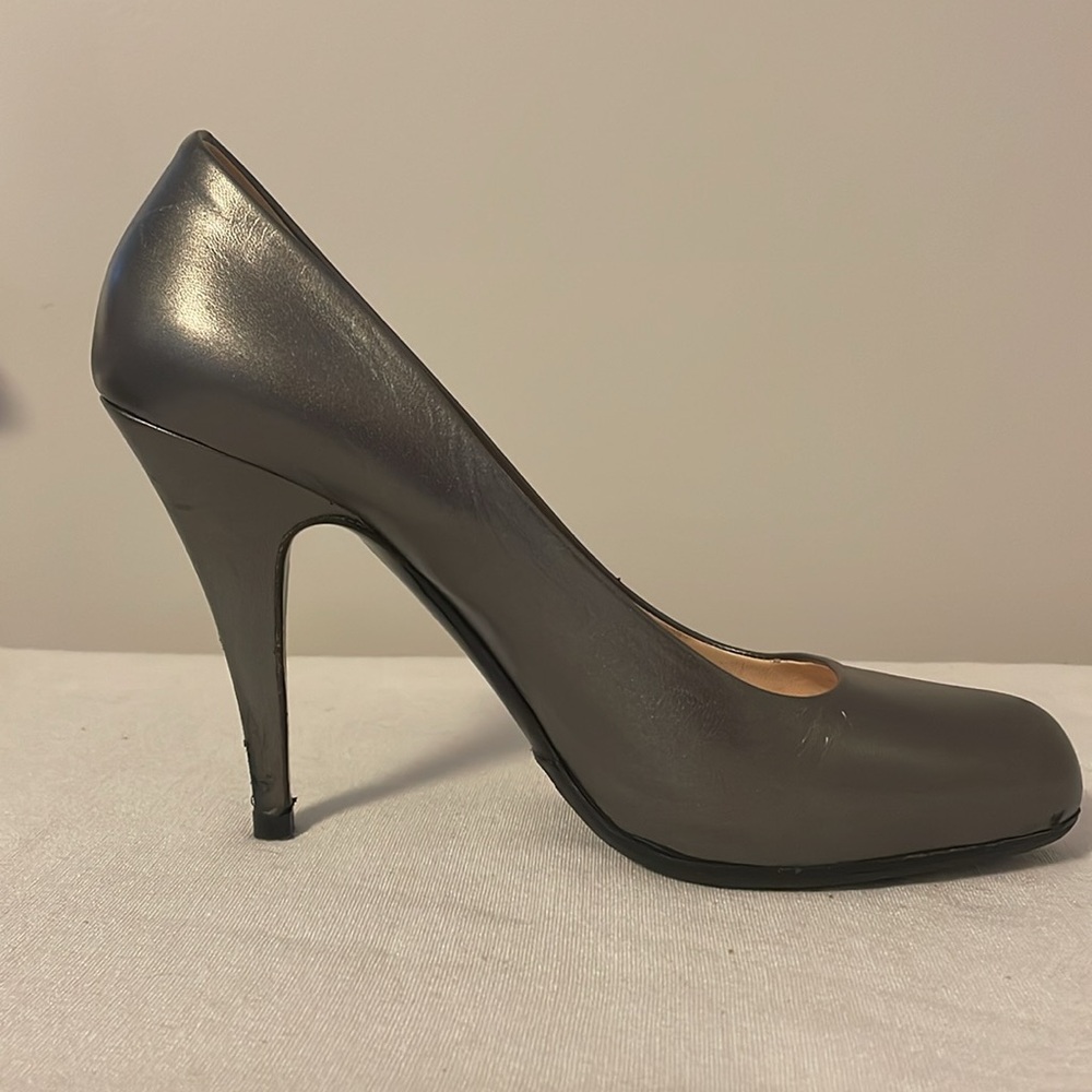 Prada stiletto pumps silver metallic size 38 (7.5-8) - Picture 9 of 13